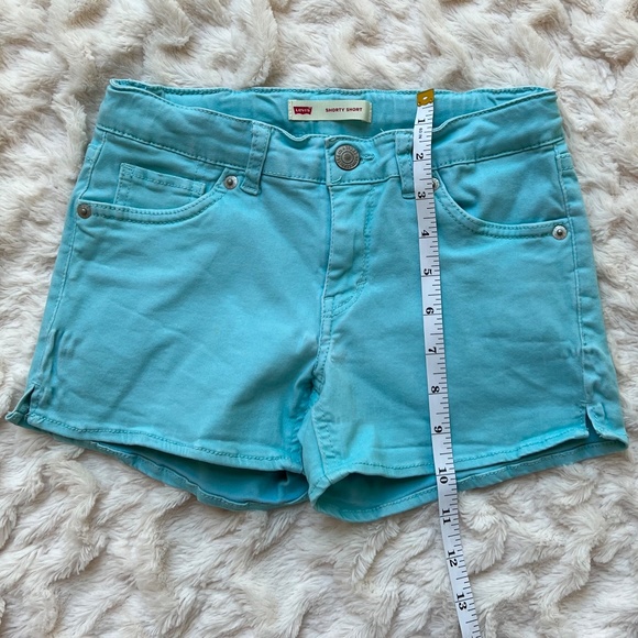 Levy's Kids Girlfriend Fit Printed Color Shorty Shorts - Picture 11 of 14